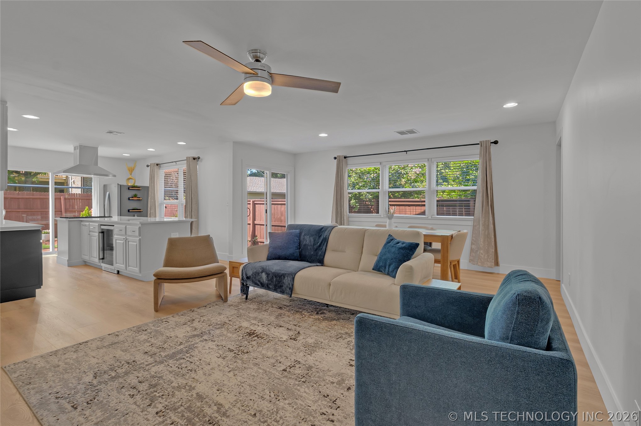 14 E 26th Street Property Photo 7