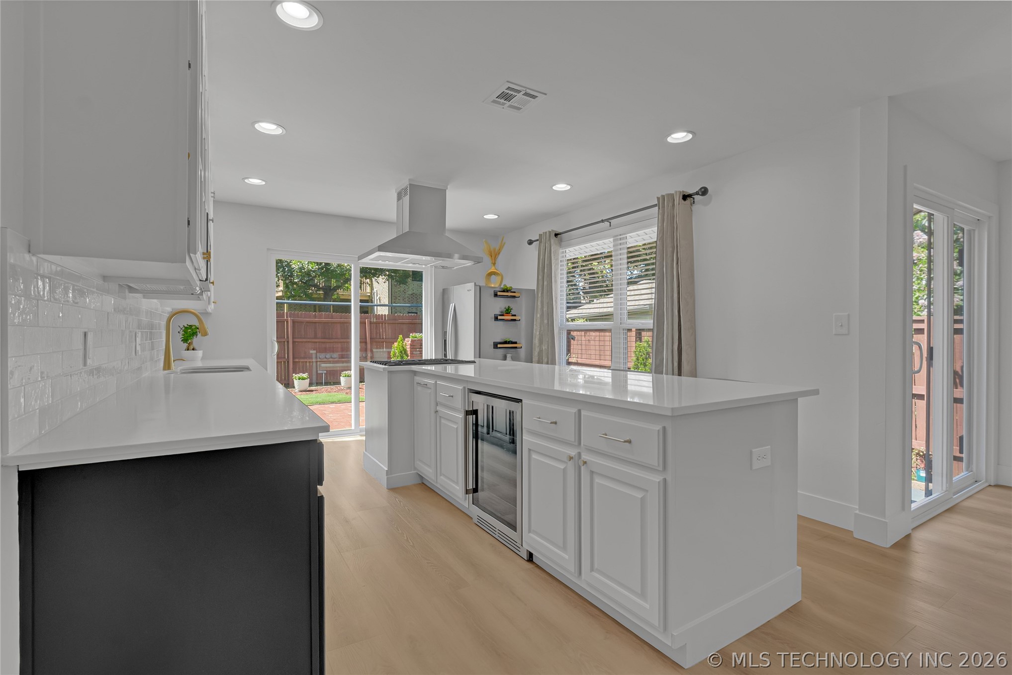 14 E 26th Street Property Photo 10