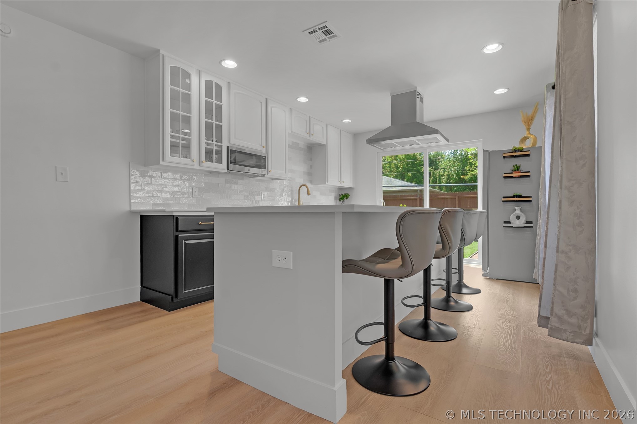 14 E 26th Street Property Photo 15