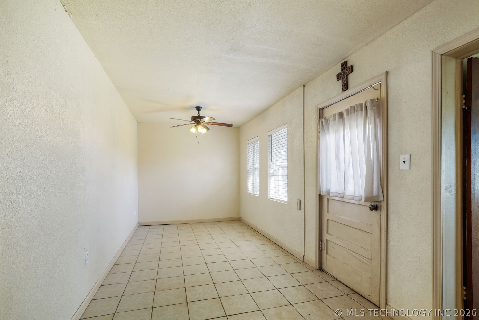 5350 Center Street Property Photo 3