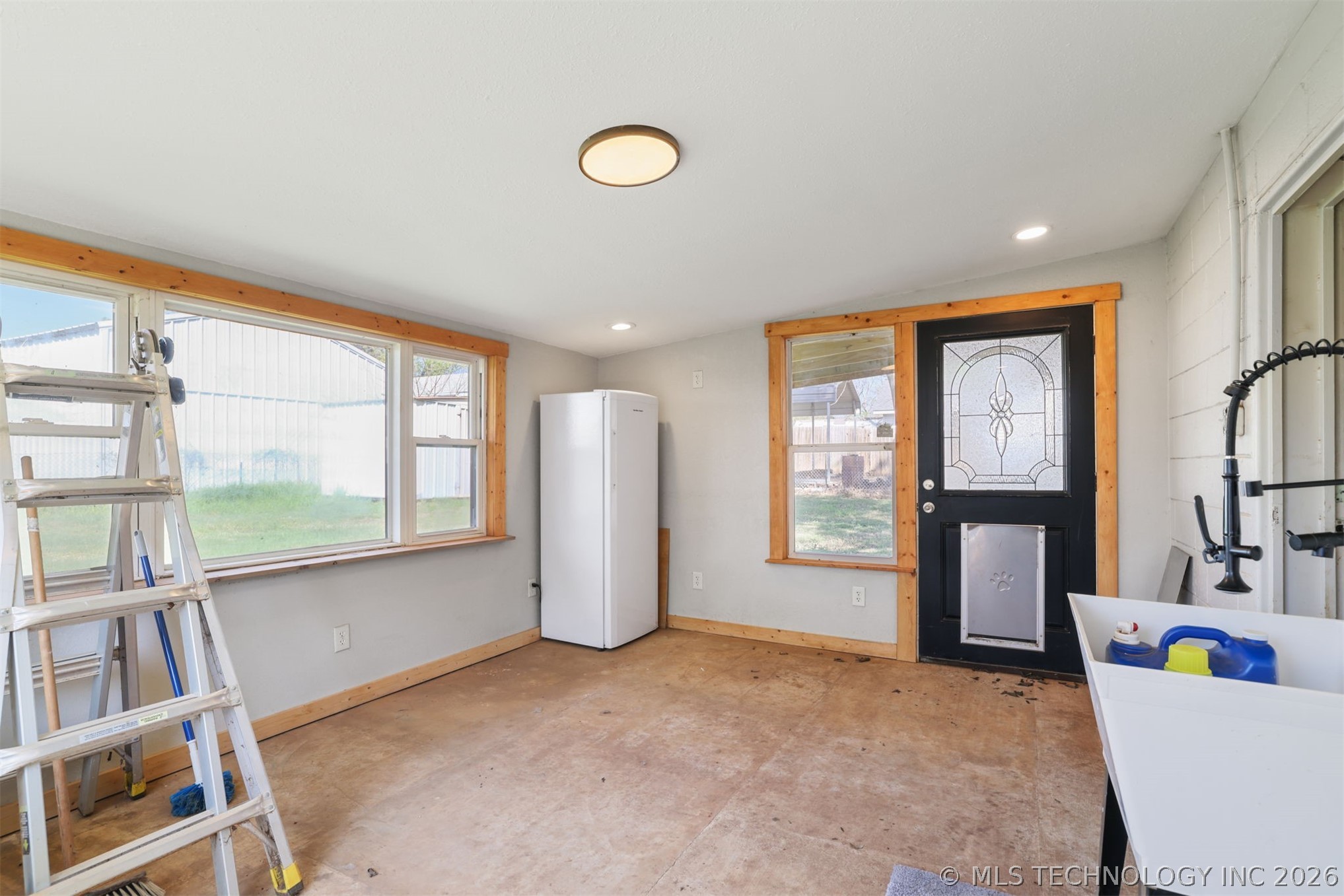 5350 Center Street Property Photo 13