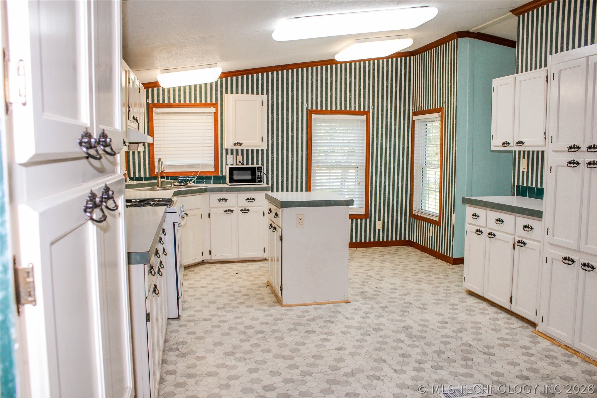20 Spike Avenue Property Photo 24