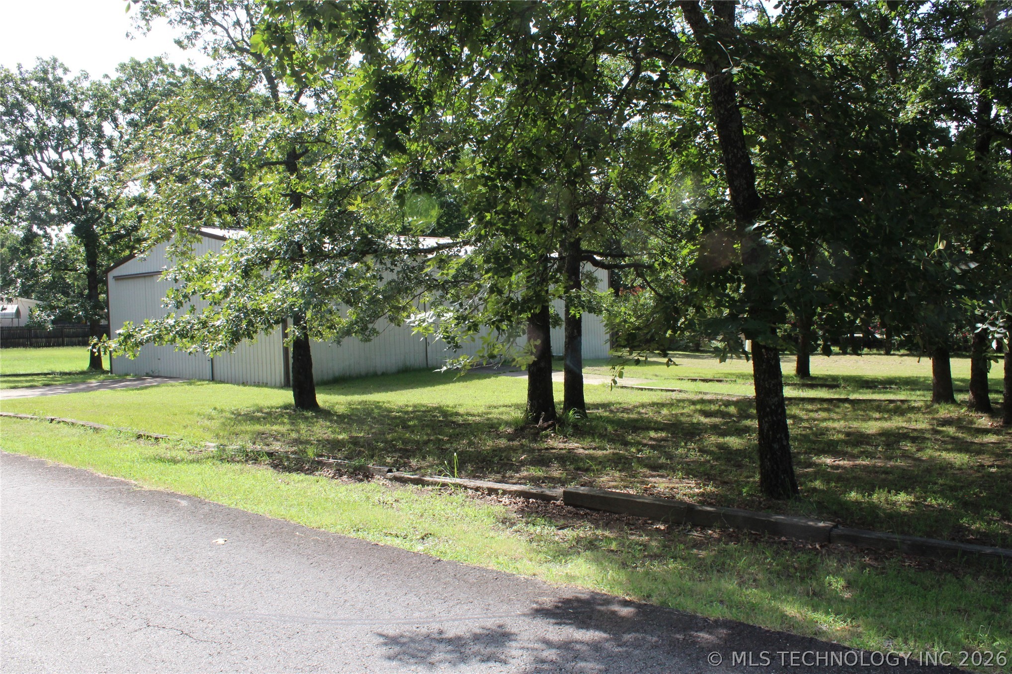 20 Spike Avenue Property Photo 54