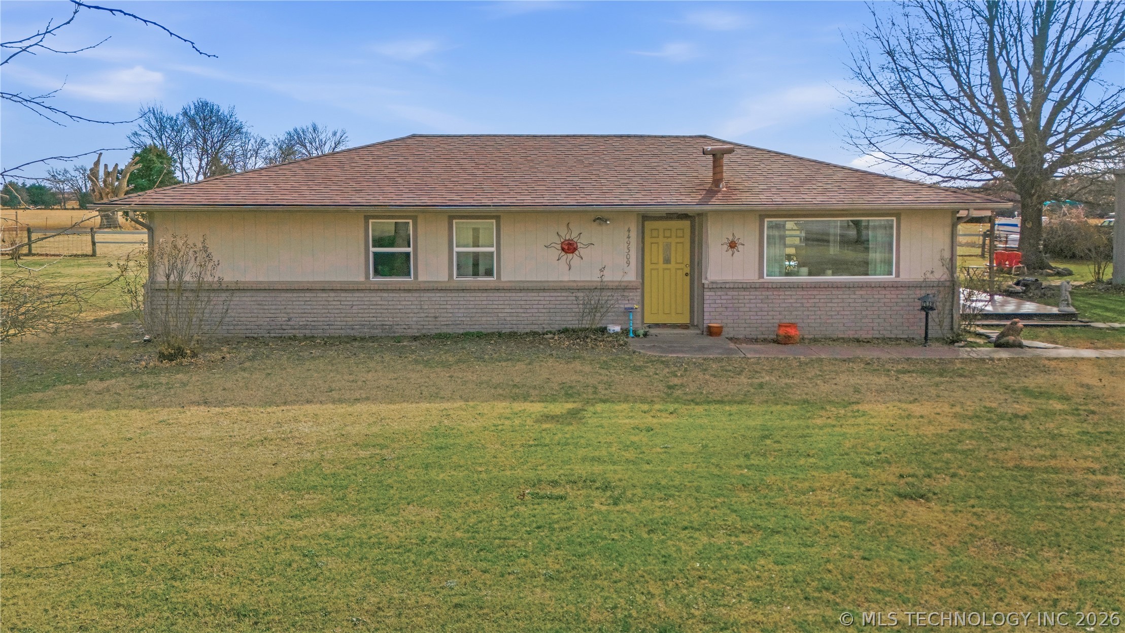 449309 Hwy 60 Property Photo 2