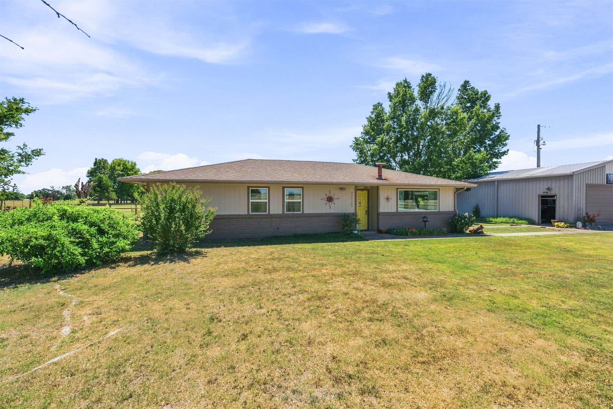 449309 Hwy 60 Property Photo 4