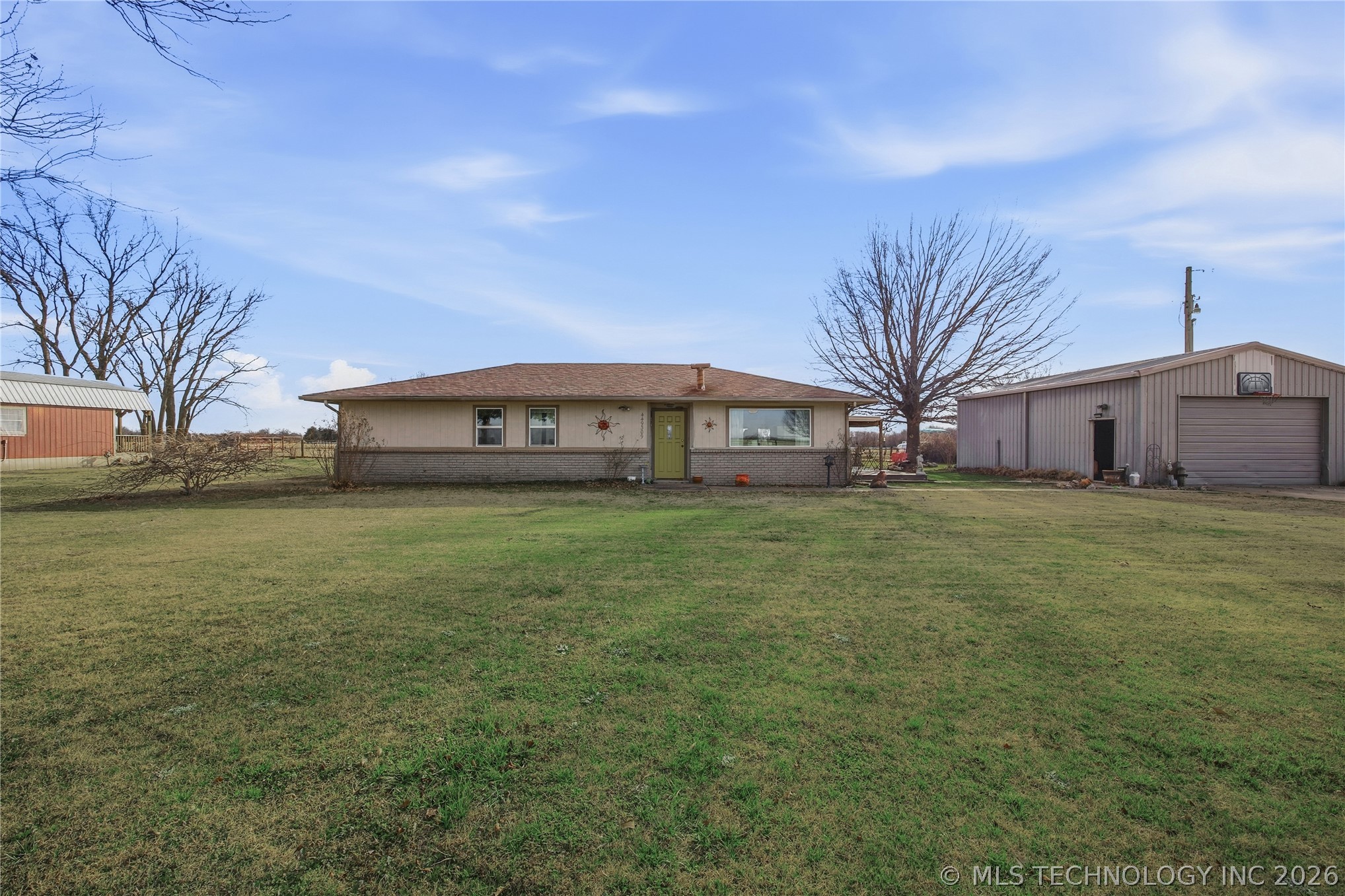 449309 Hwy 60 Property Photo 5