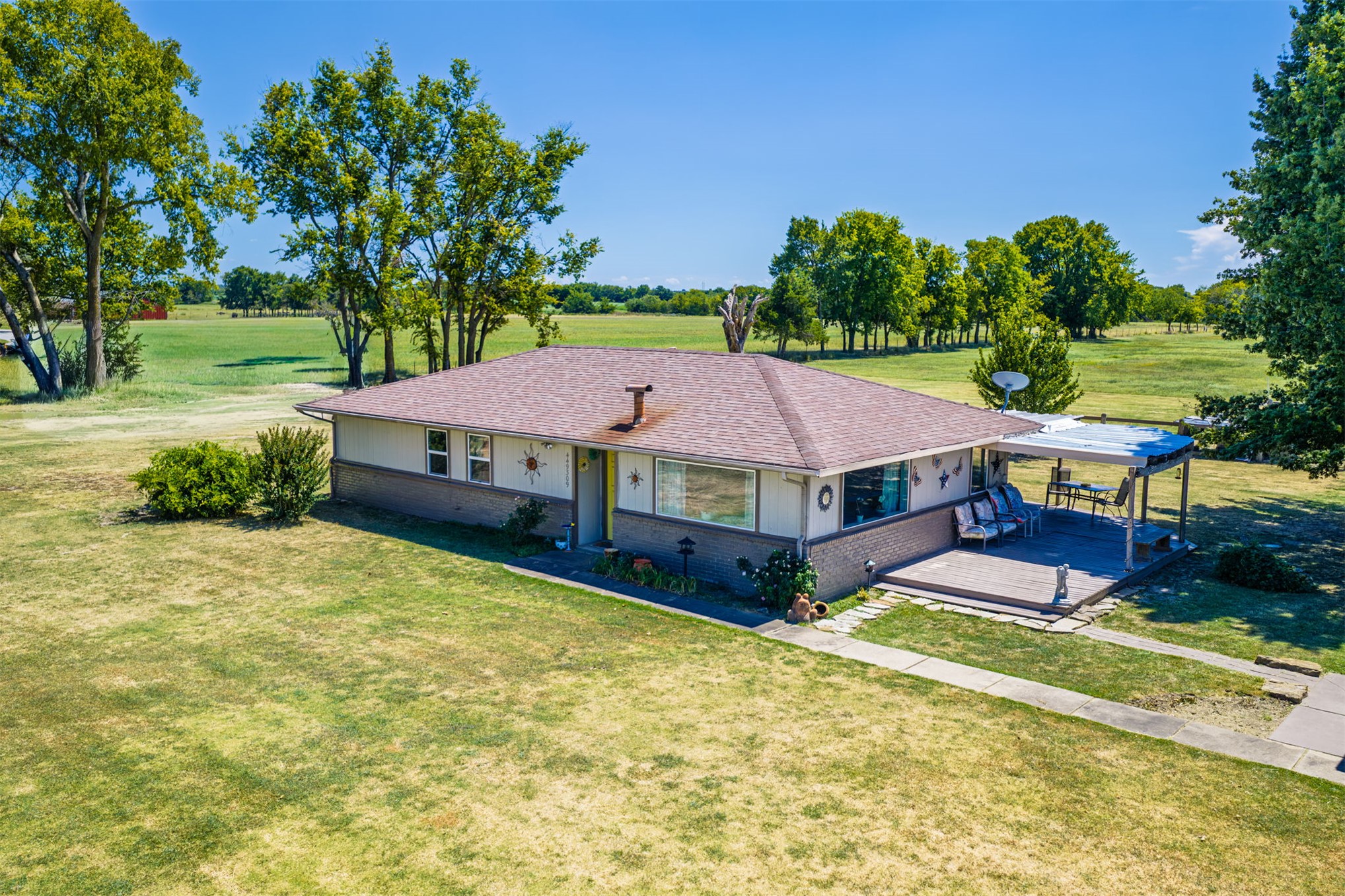 449309 Hwy 60 Property Photo 30