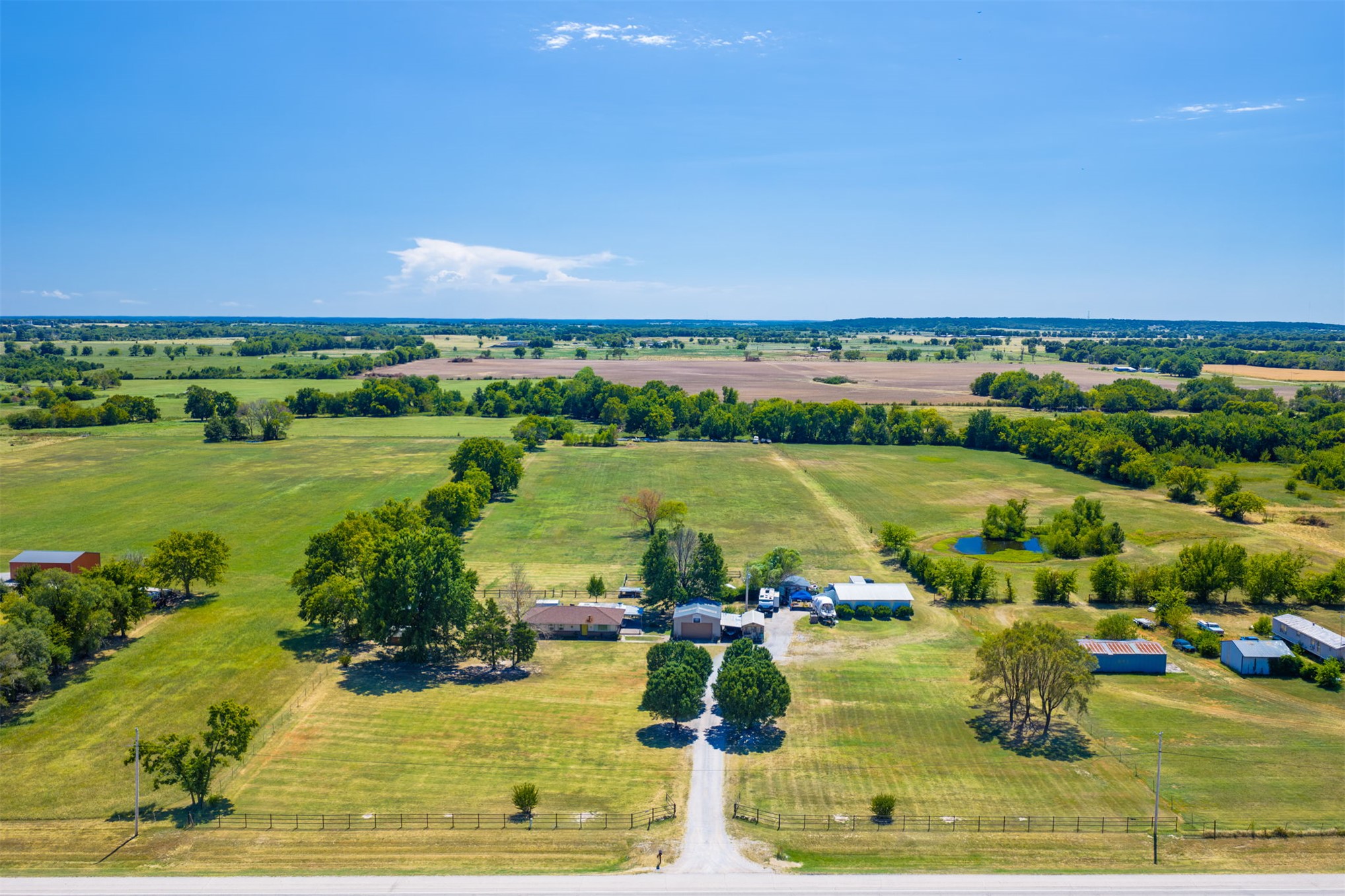 449309 Hwy 60 Property Photo 36