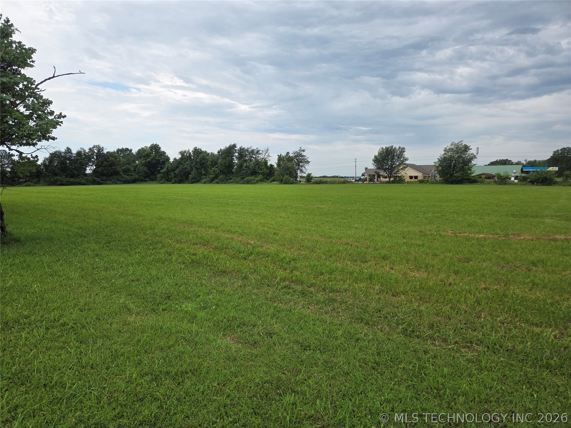 00 Buffington Property Photo 3