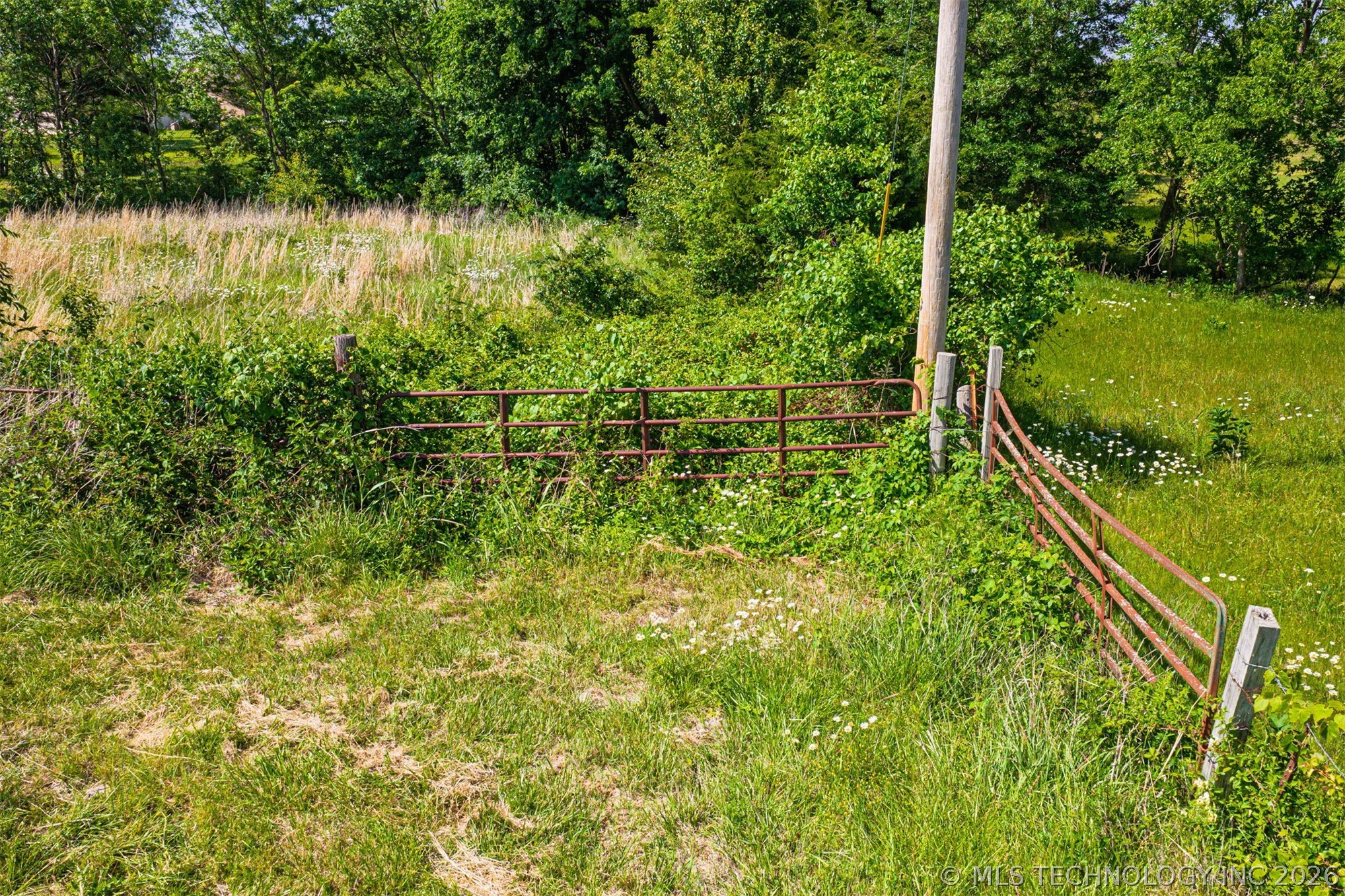 14744 Tyler Road Property Photo 9