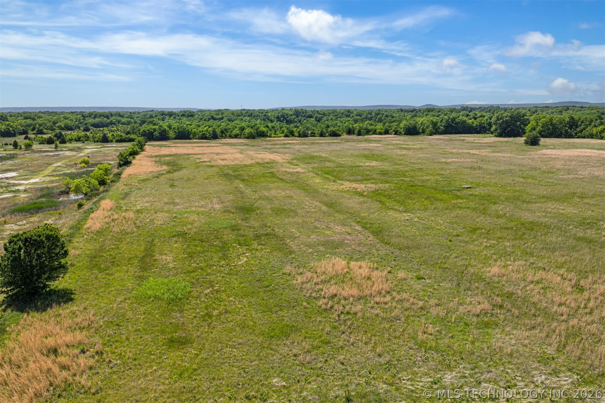 14744 Tyler Road Property Photo 14