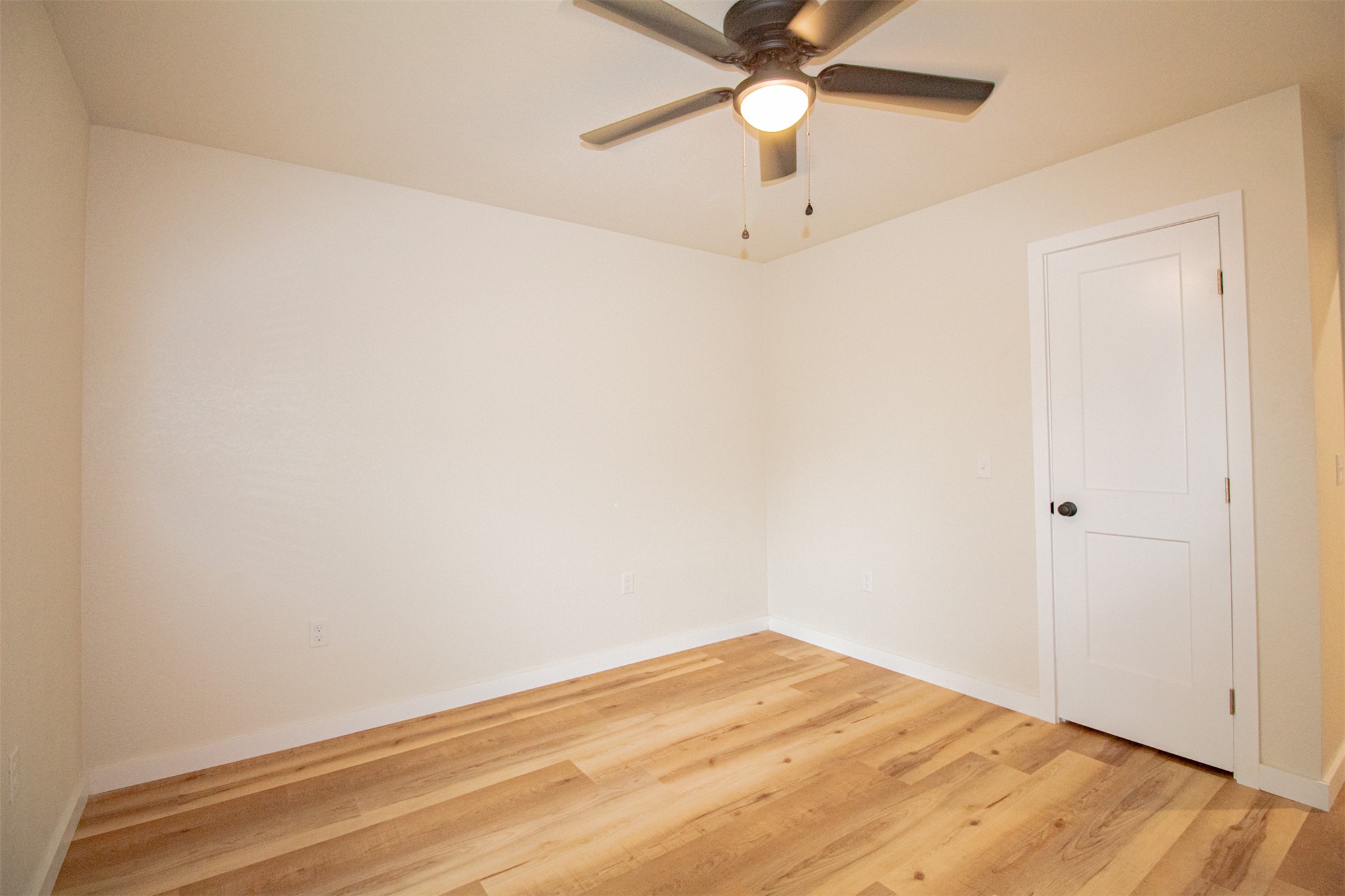 1110 W Mulberry Property Photo 18