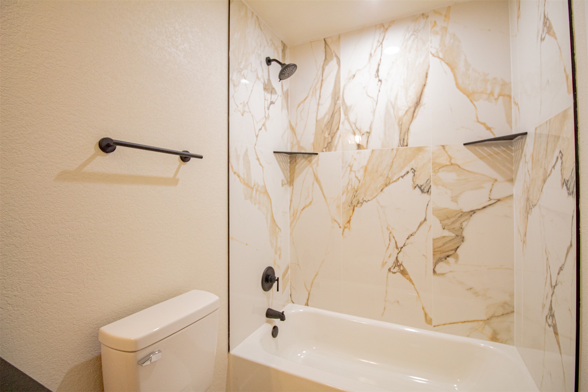 1110 W Mulberry Property Photo 21