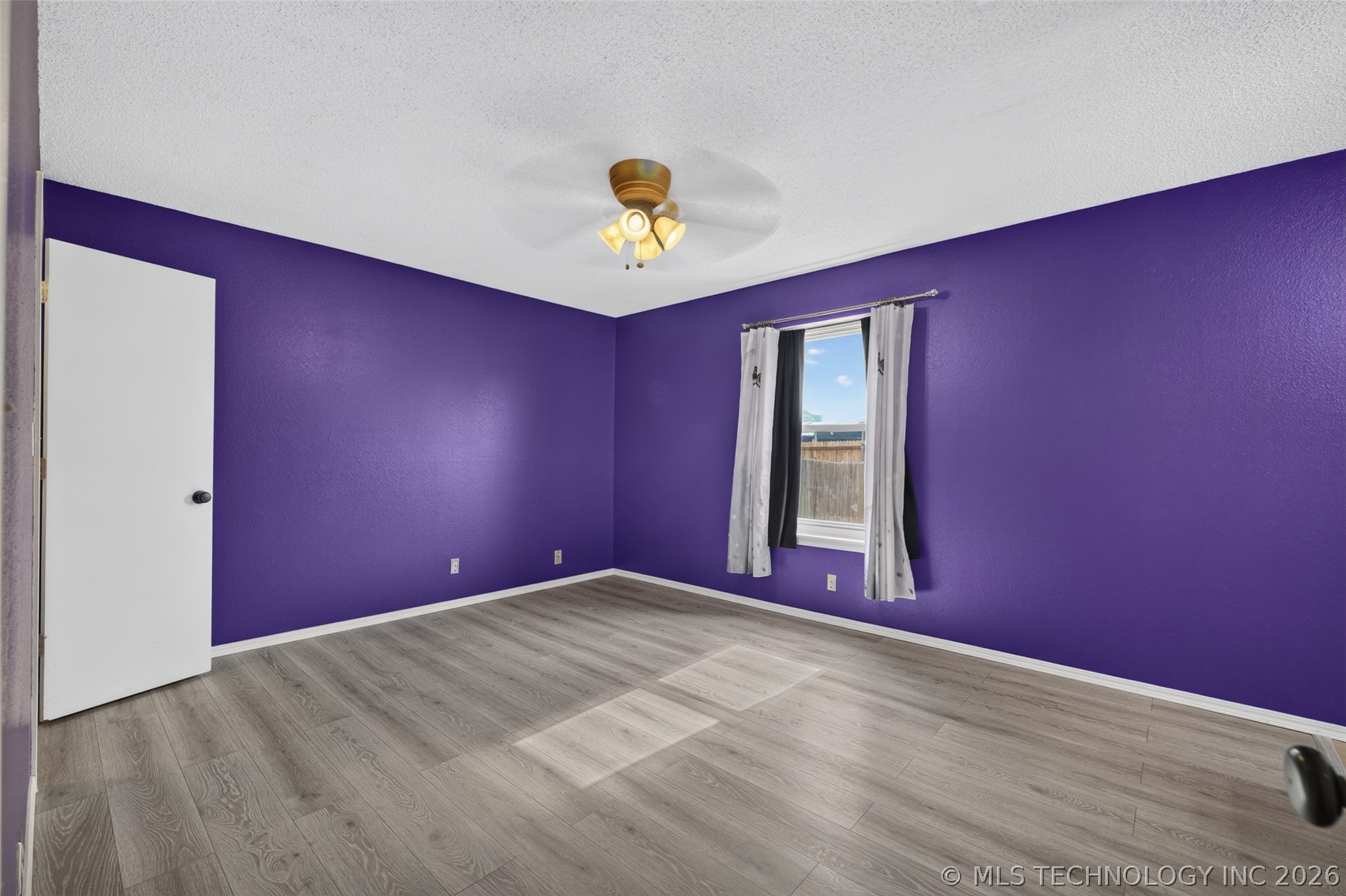 14057 S Poplar Place Property Photo 20