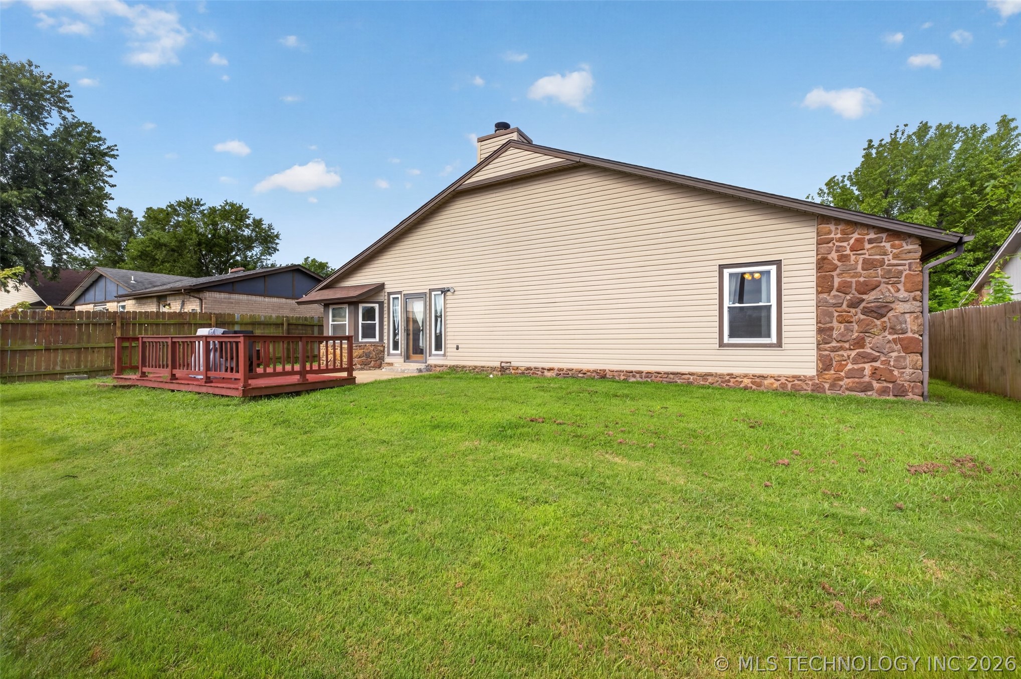 14057 S Poplar Place Property Photo 27