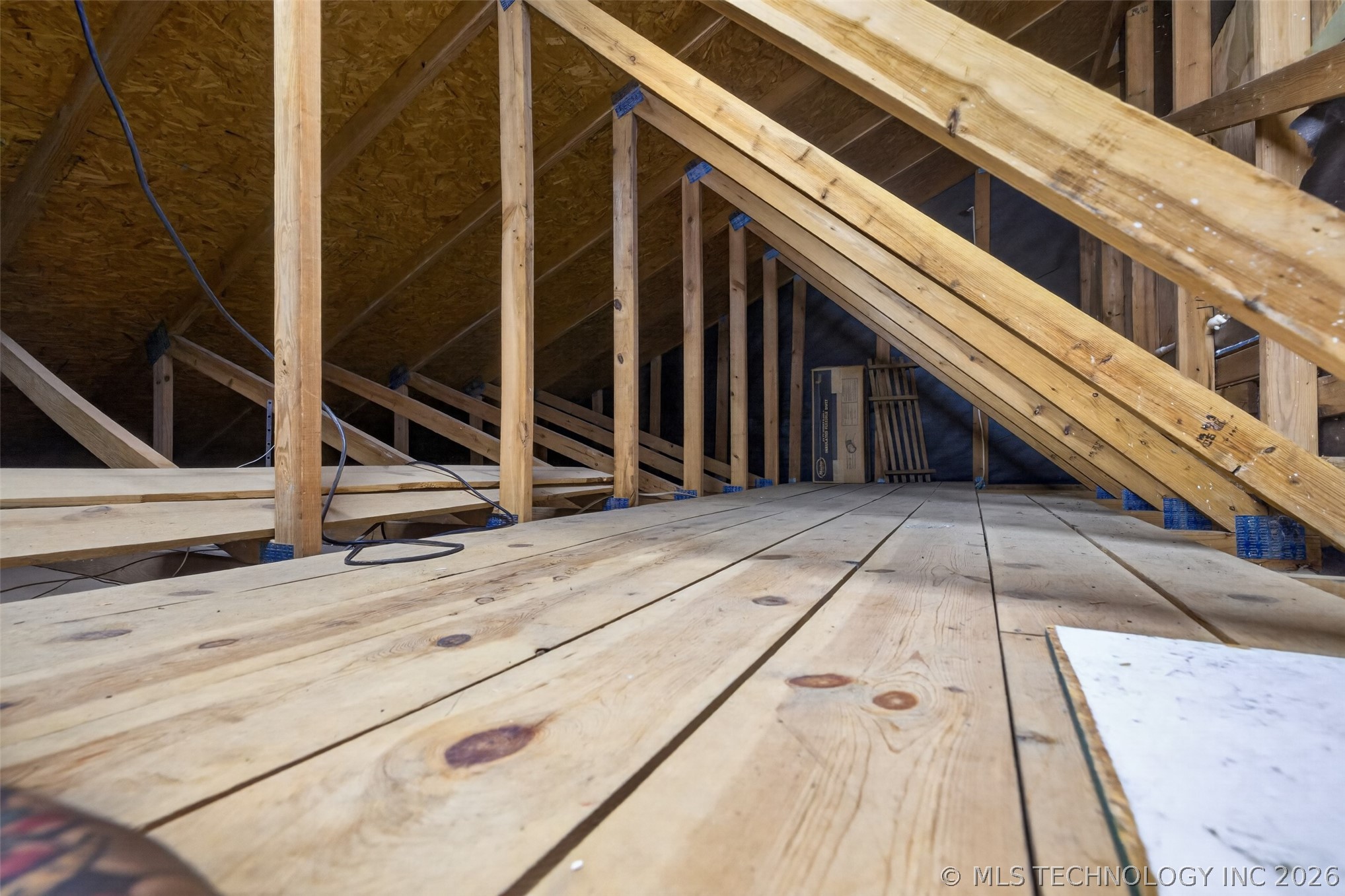 14057 S Poplar Place Property Photo 40