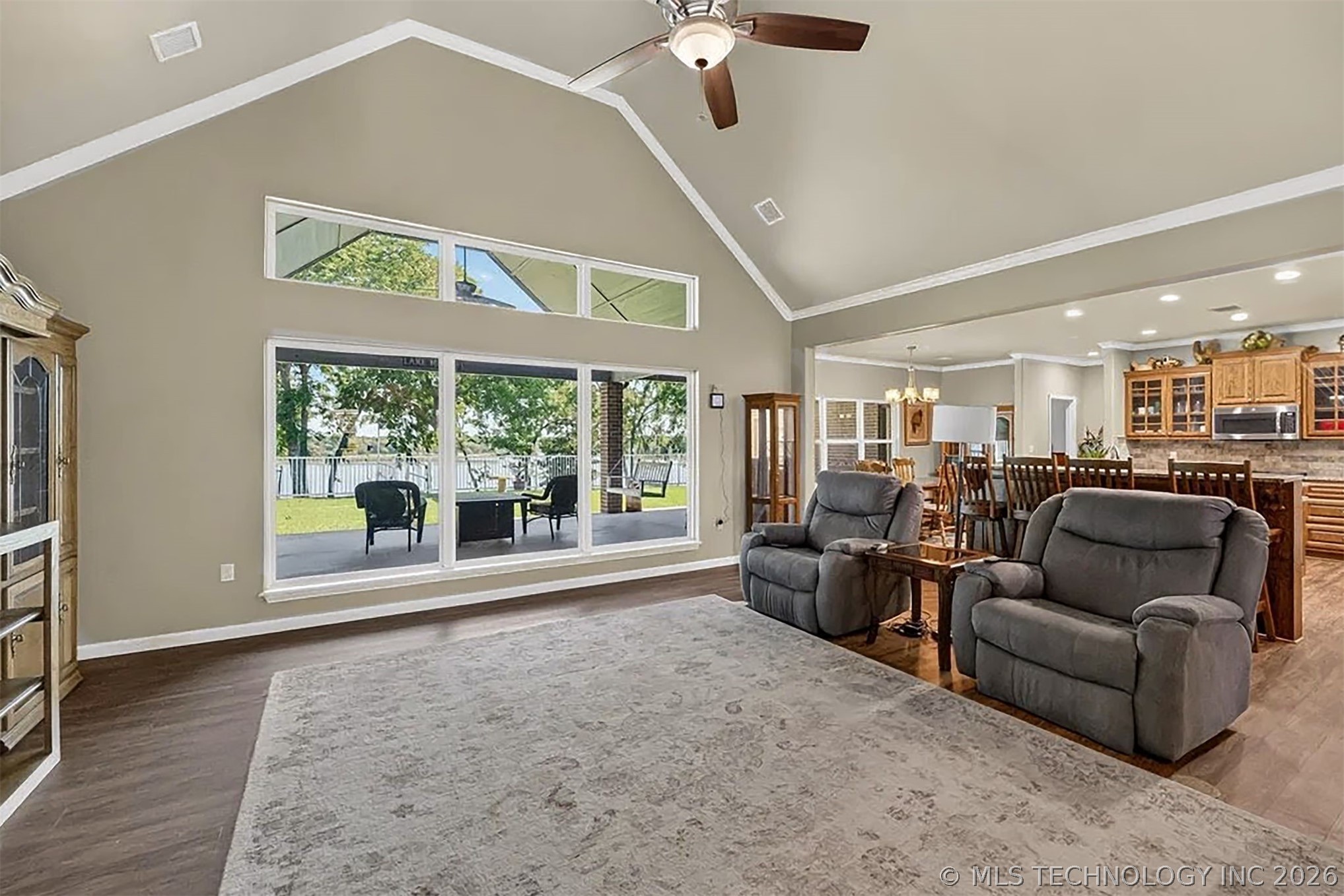 7 Foxwood Property Photo 5