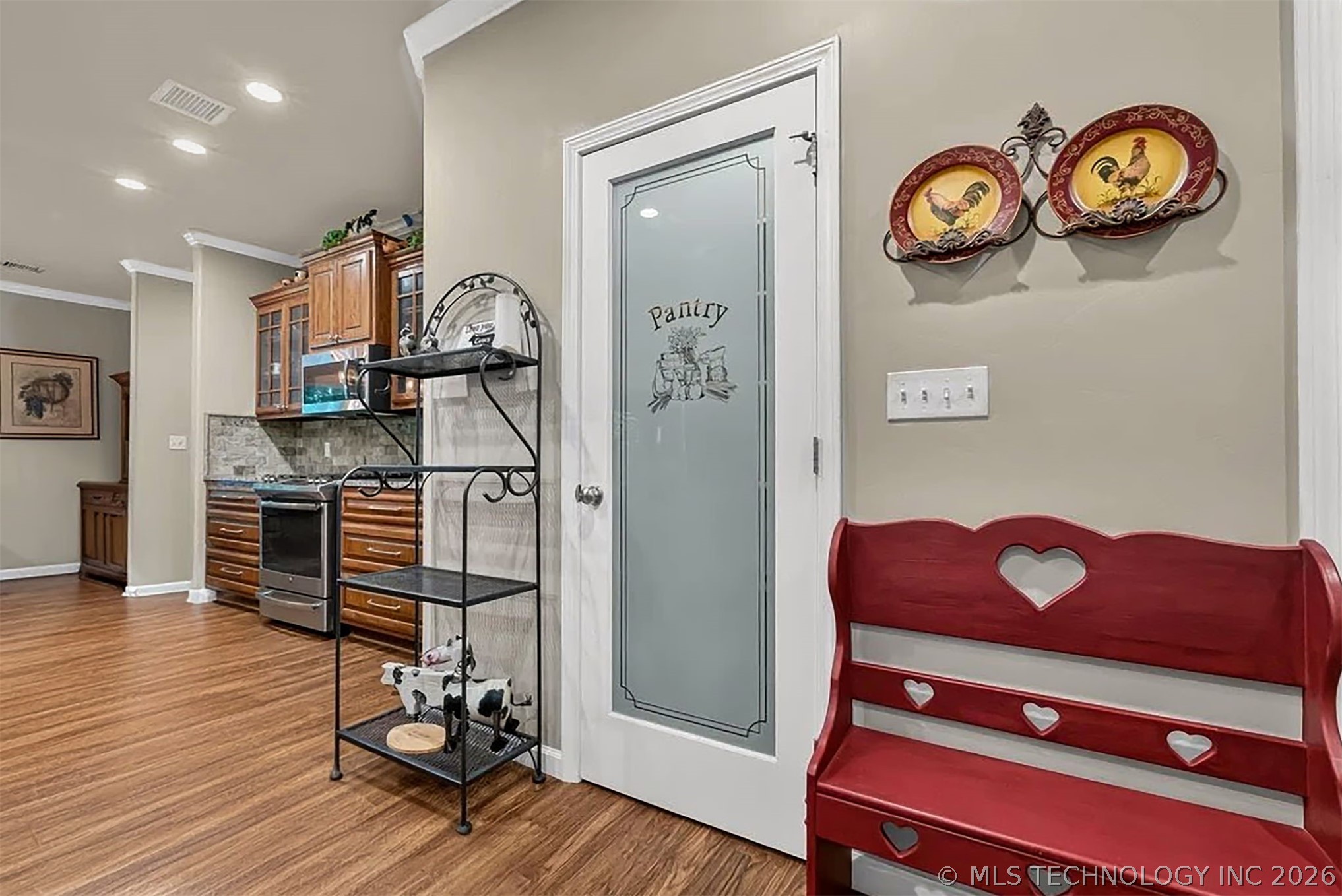 7 Foxwood Property Photo 7