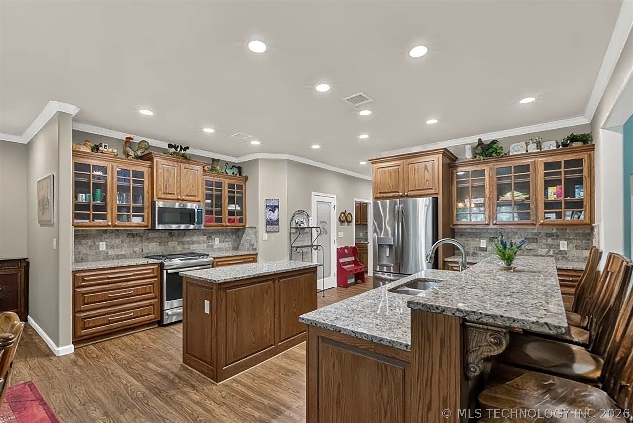 7 Foxwood Property Photo 8