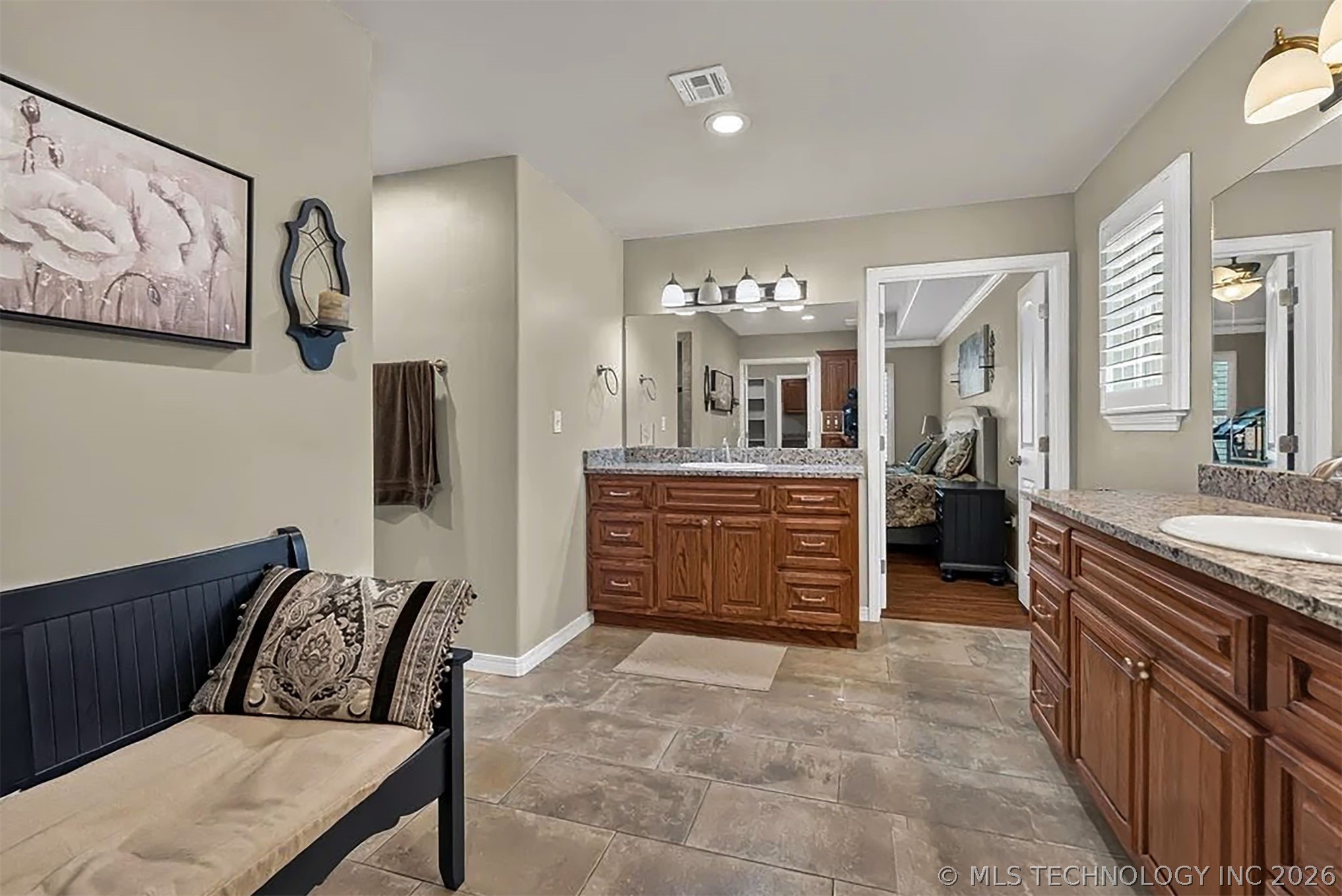 7 Foxwood Property Photo 17