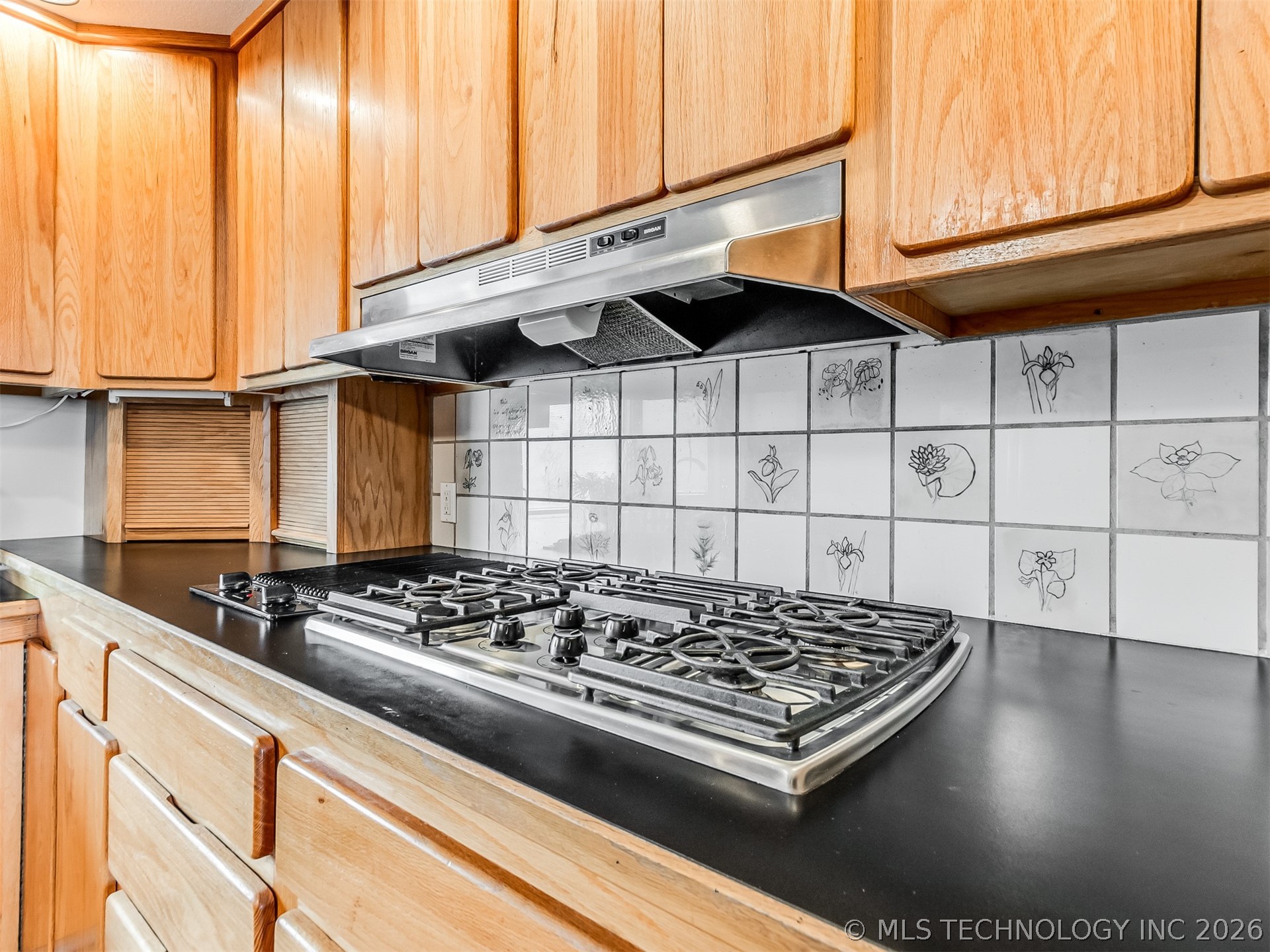 19190 Valley View Lane Property Photo 11