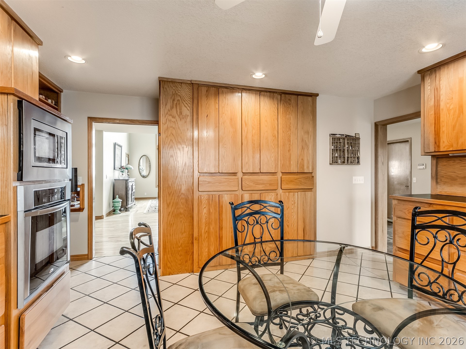 19190 Valley View Lane Property Photo 13