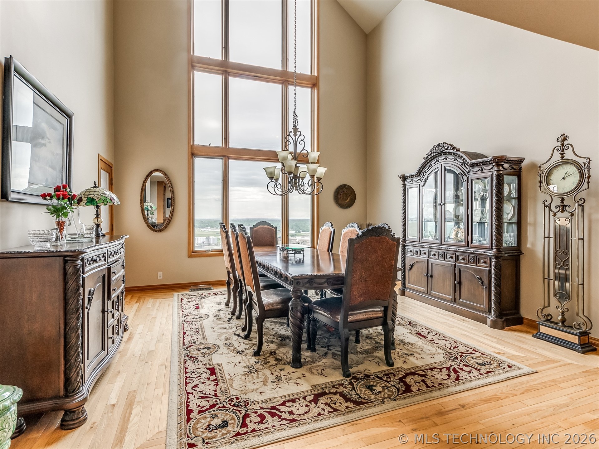 19190 Valley View Lane Property Photo 14