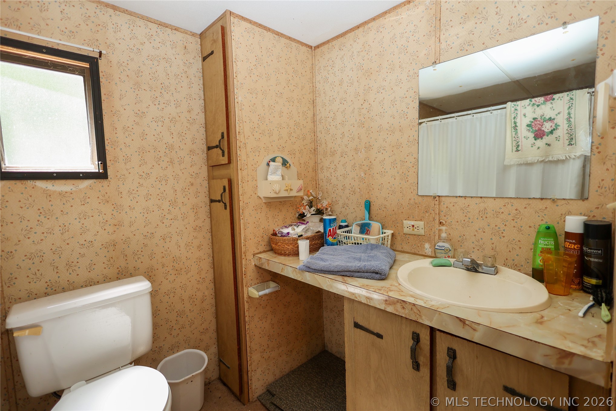 2766 Creek Property Photo 19