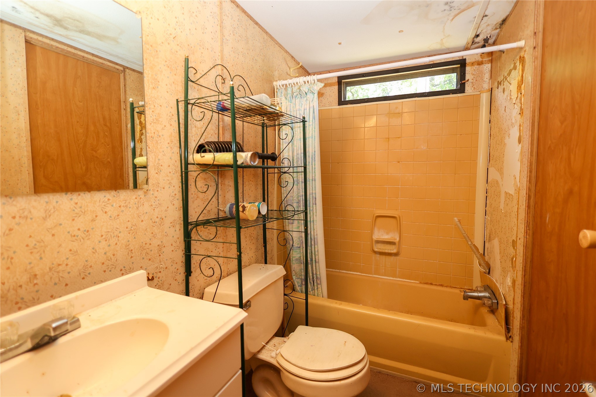 2766 Creek Property Photo 20