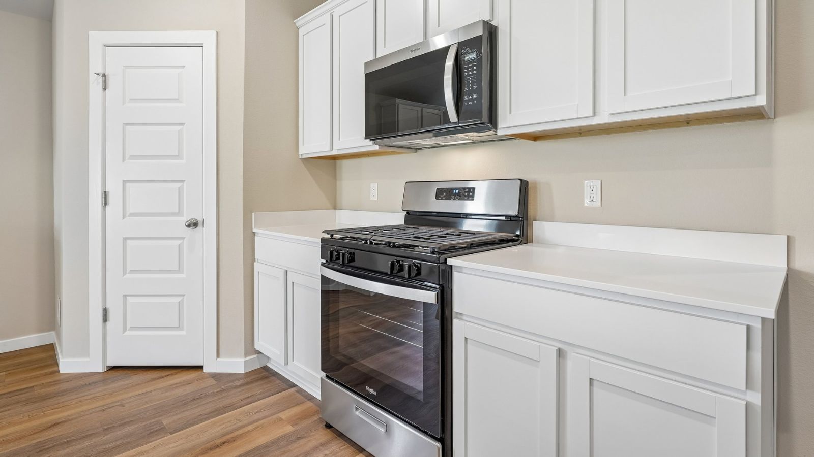 2022 E Toledo Street Property Photo 7