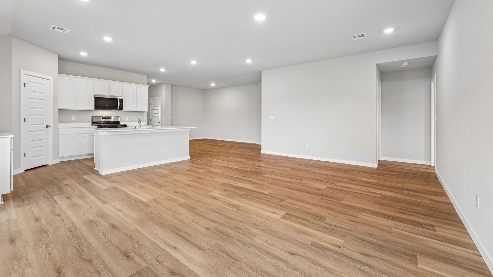 2022 E Toledo Street Property Photo 9