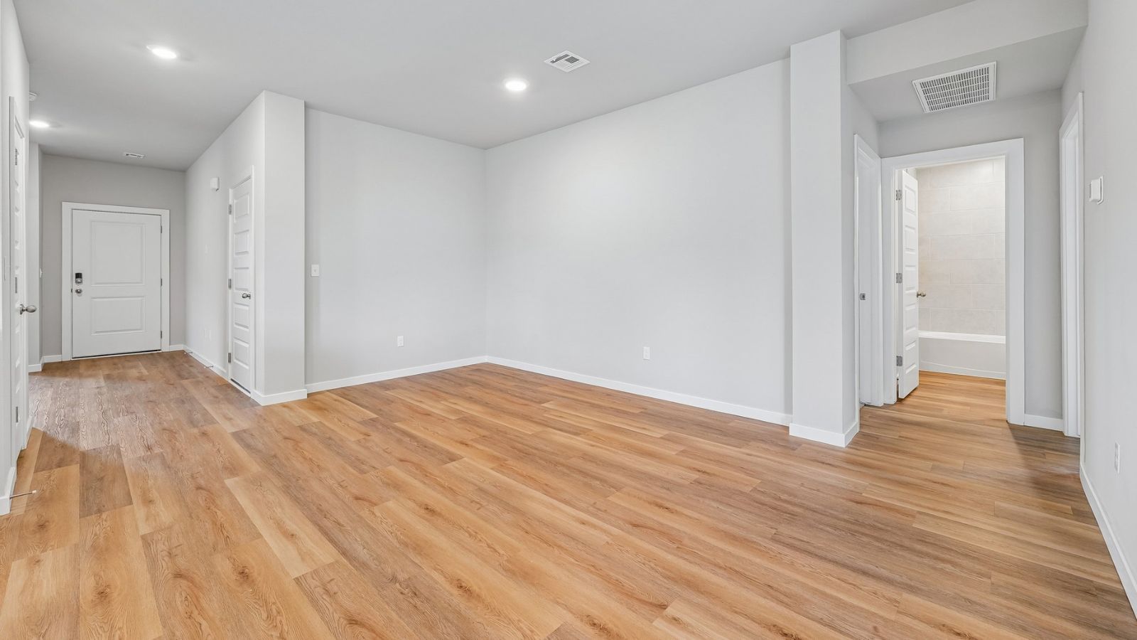 2022 E Toledo Street Property Photo 10