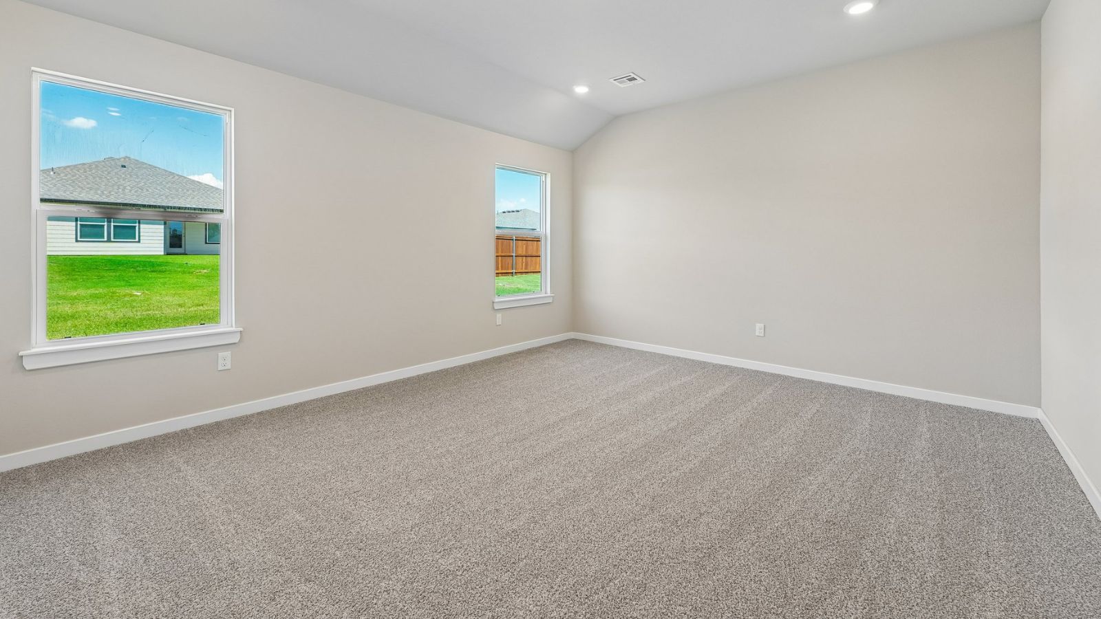2022 E Toledo Street Property Photo 13