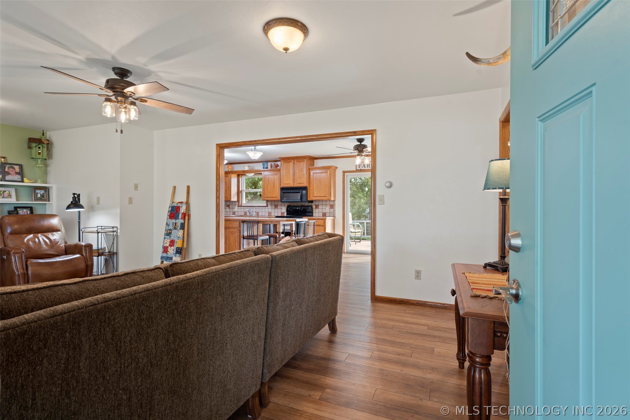 448010 E 60th Road Property Photo 5