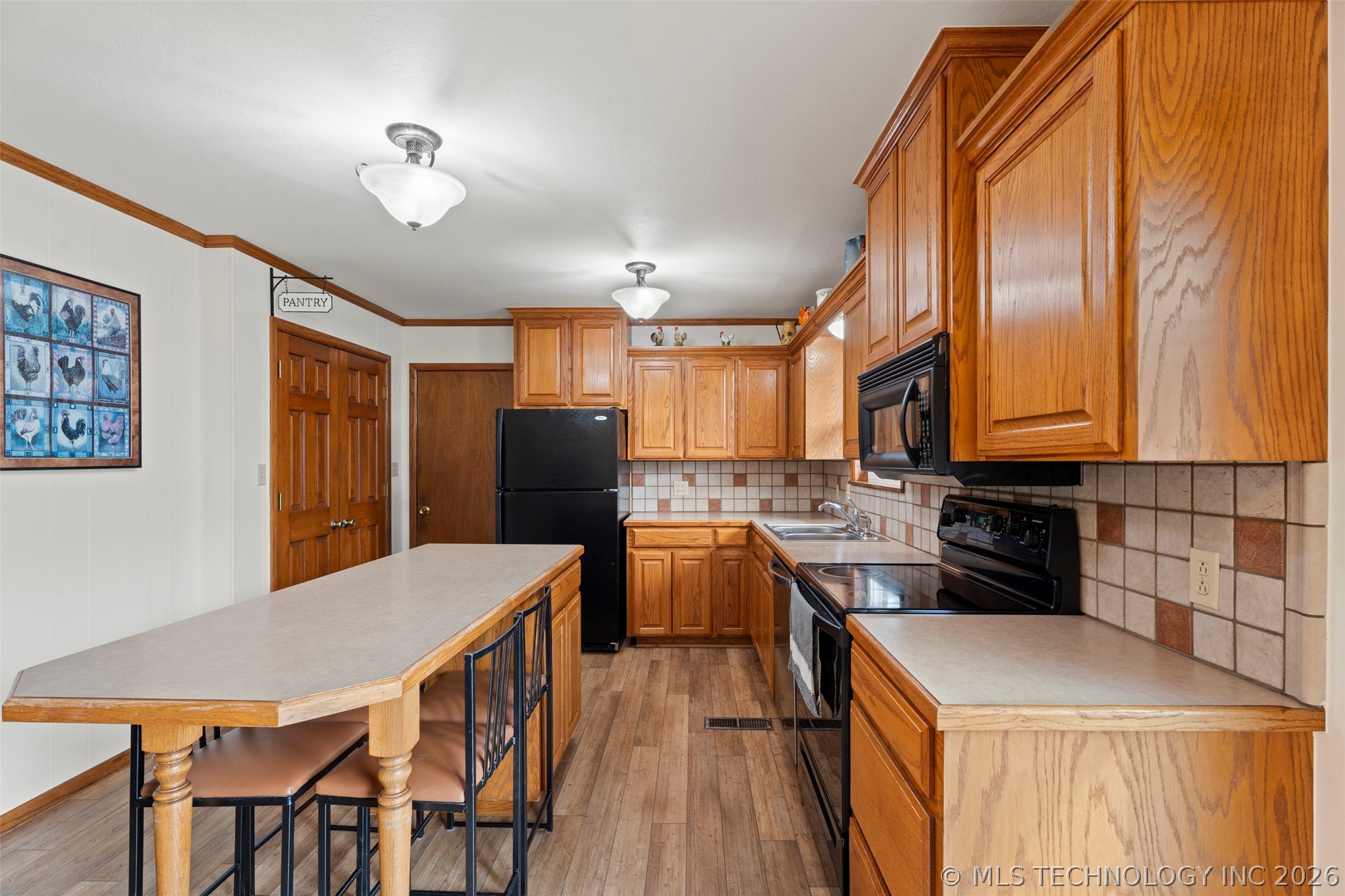 448010 E 60th Road Property Photo 11