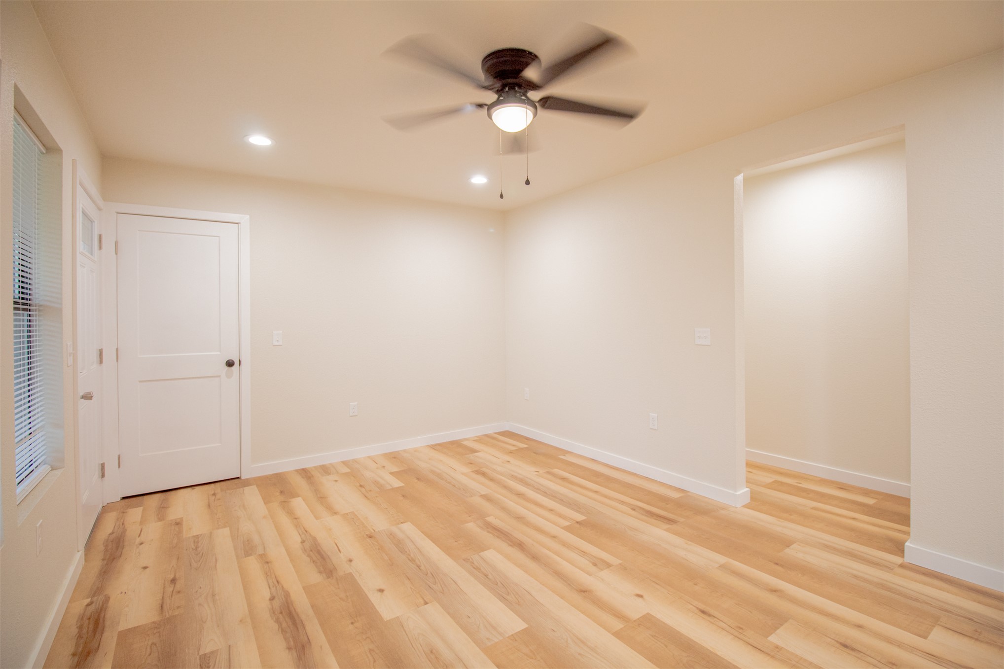 1102 W Mulberry Property Photo 19