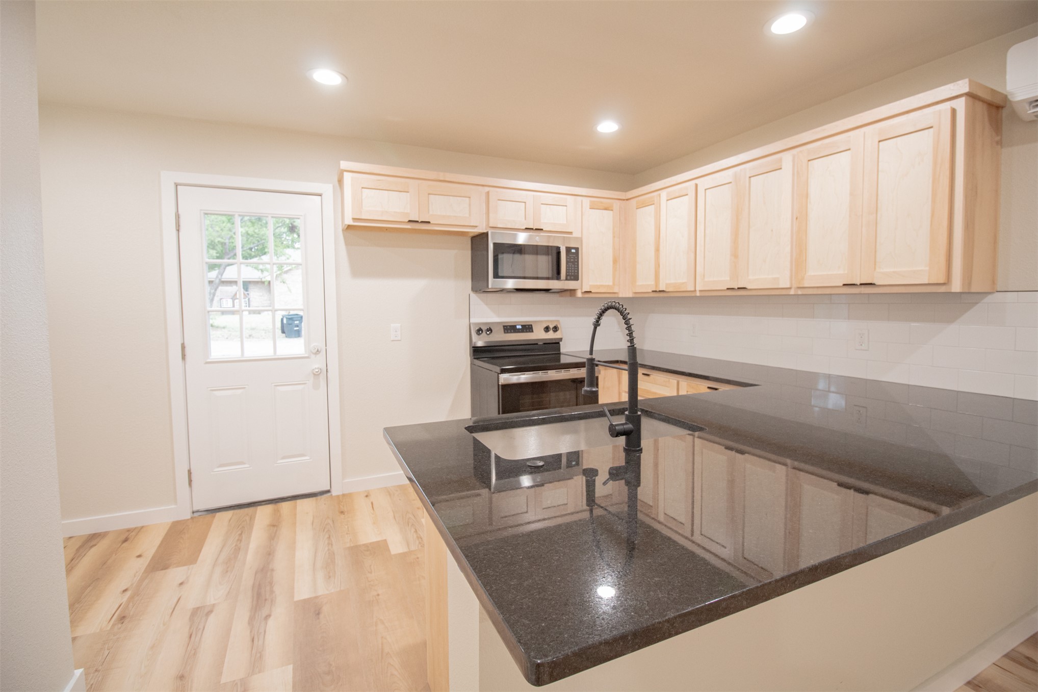 1102 W Mulberry Property Photo 22