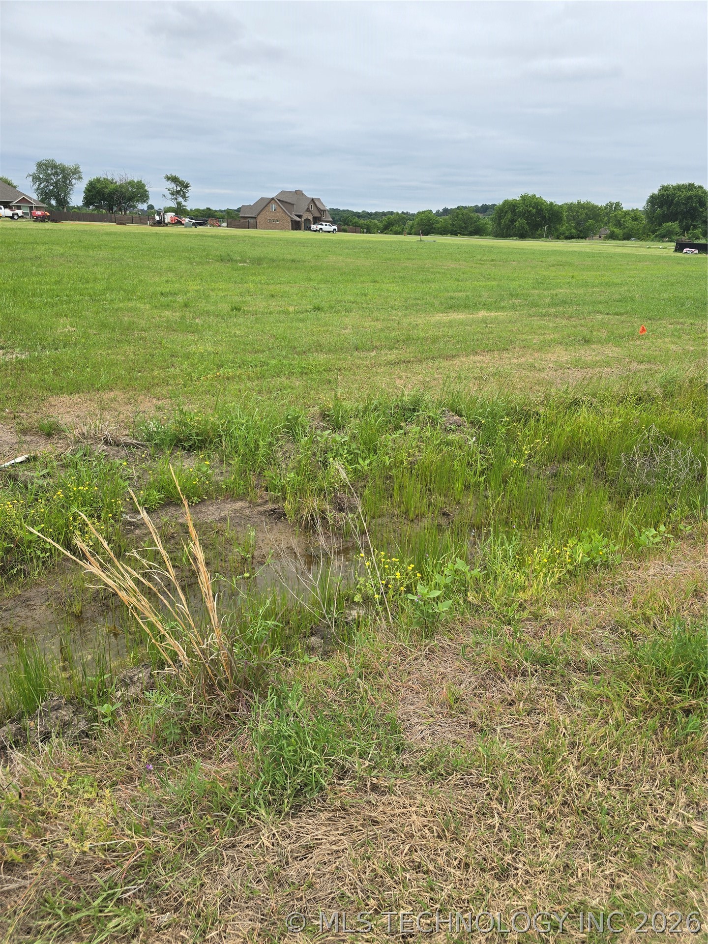 005 Lake Estates Drive Property Photo 1