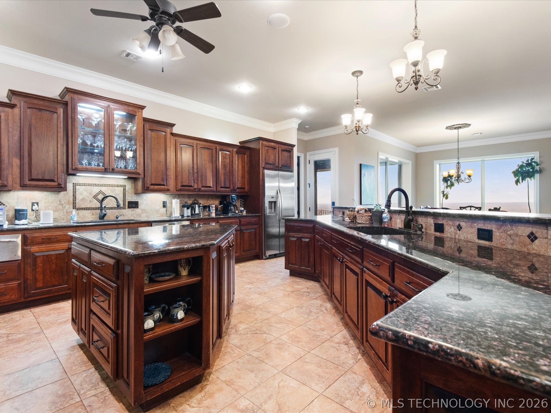 2628 Mountain Road Property Photo 9