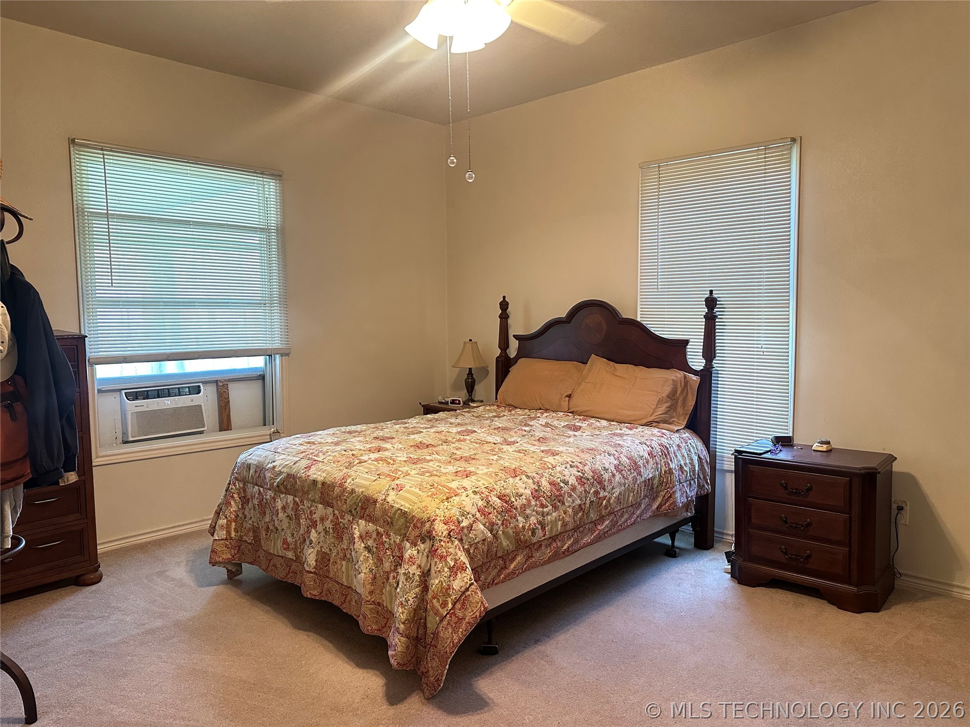 615 W 15th Street Property Photo 7
