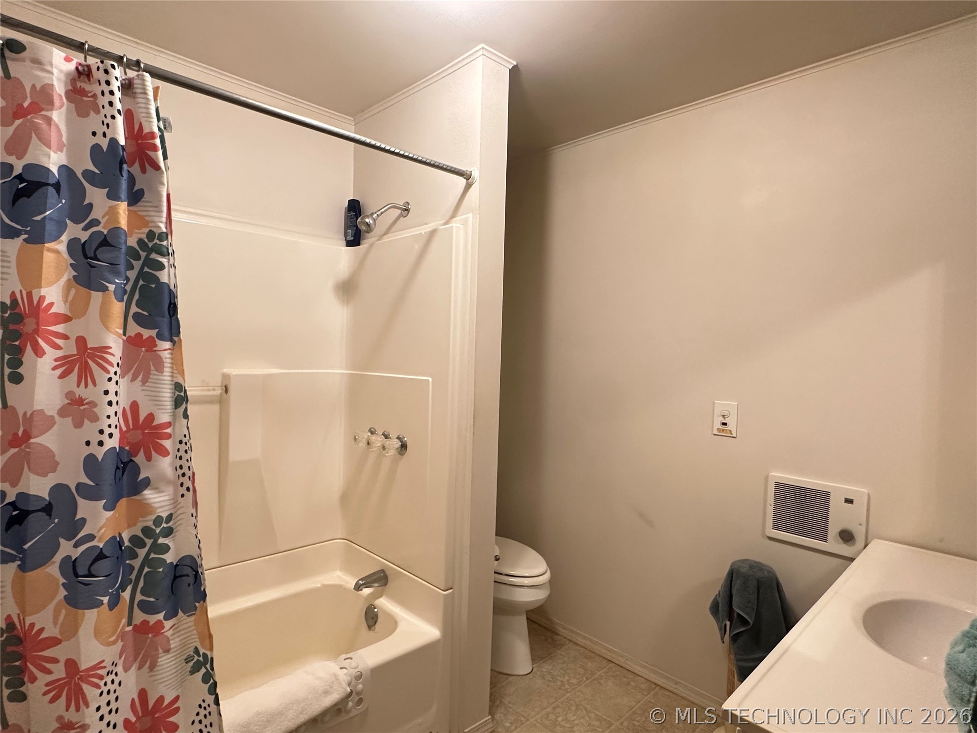 615 W 15th Street Property Photo 9
