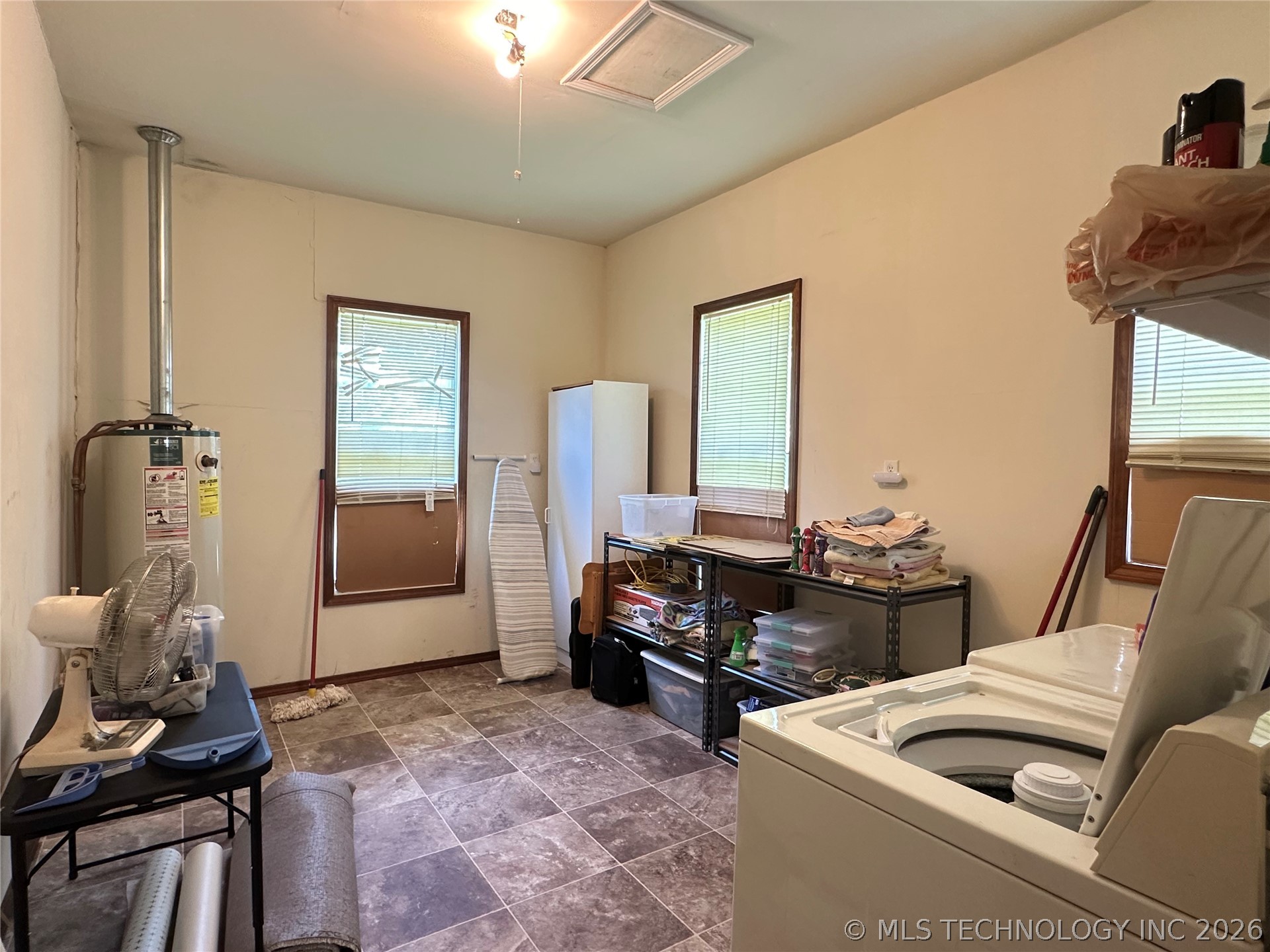 615 W 15th Street Property Photo 13