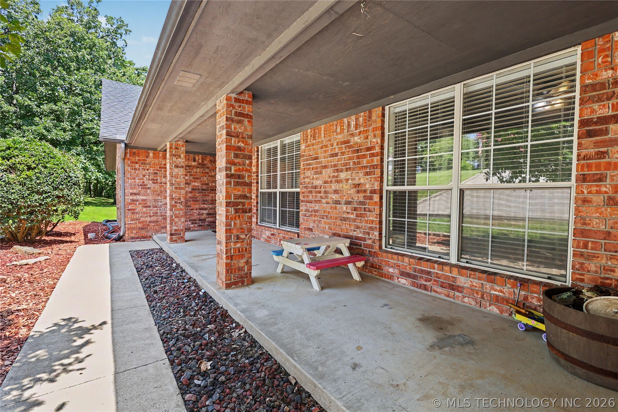17094 W 795 Road Property Photo 5