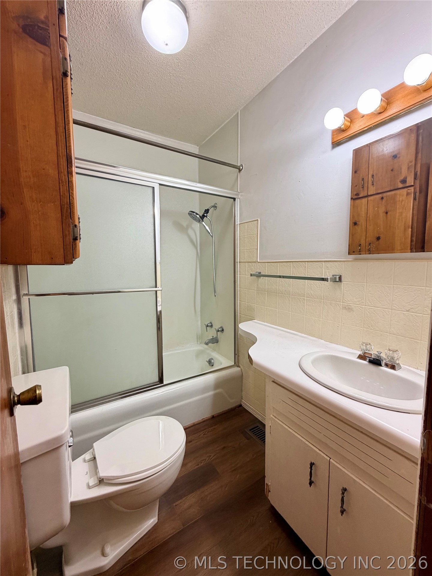 203 N E Street Property Photo 31