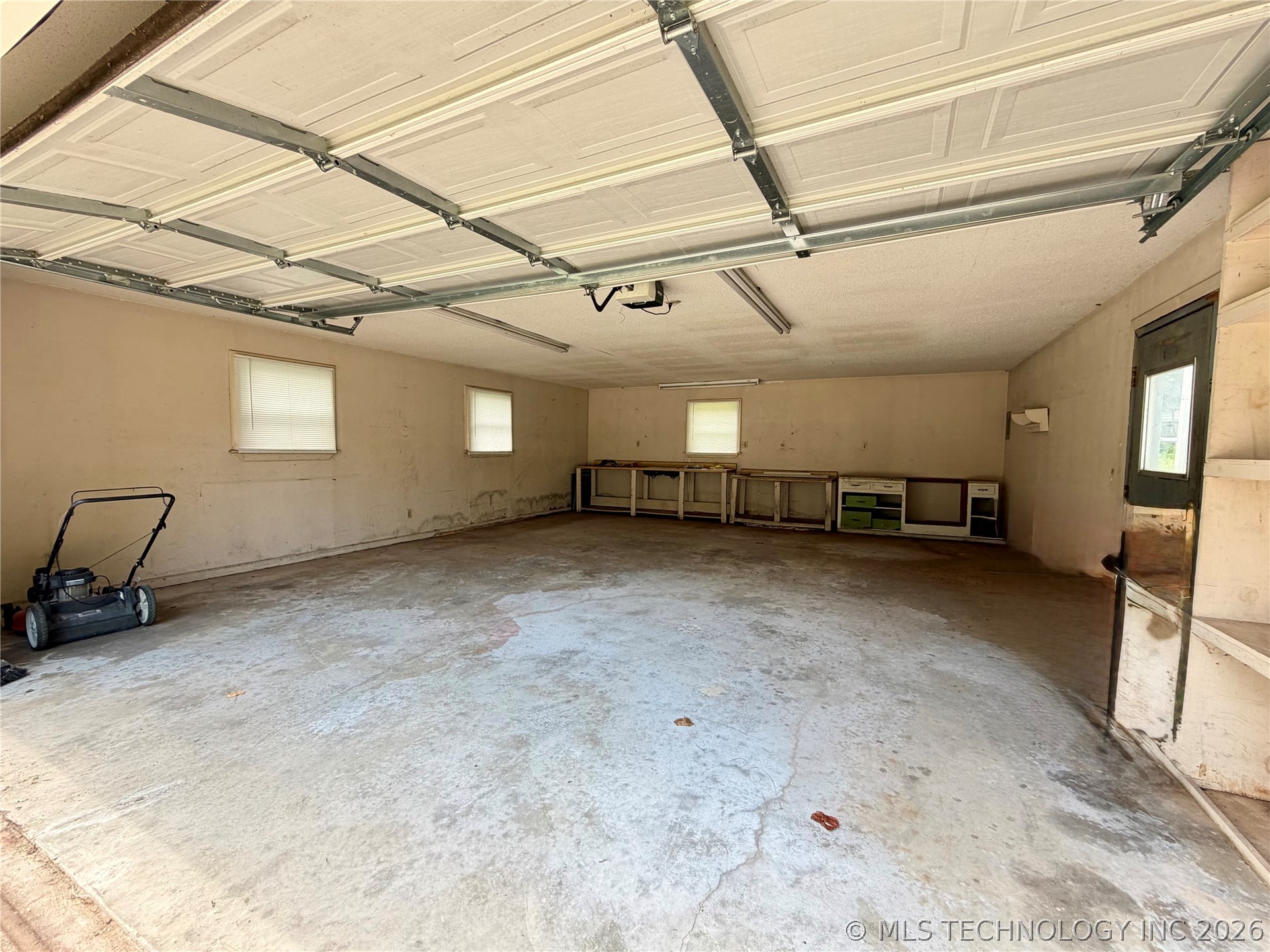 203 N E Street Property Photo 45