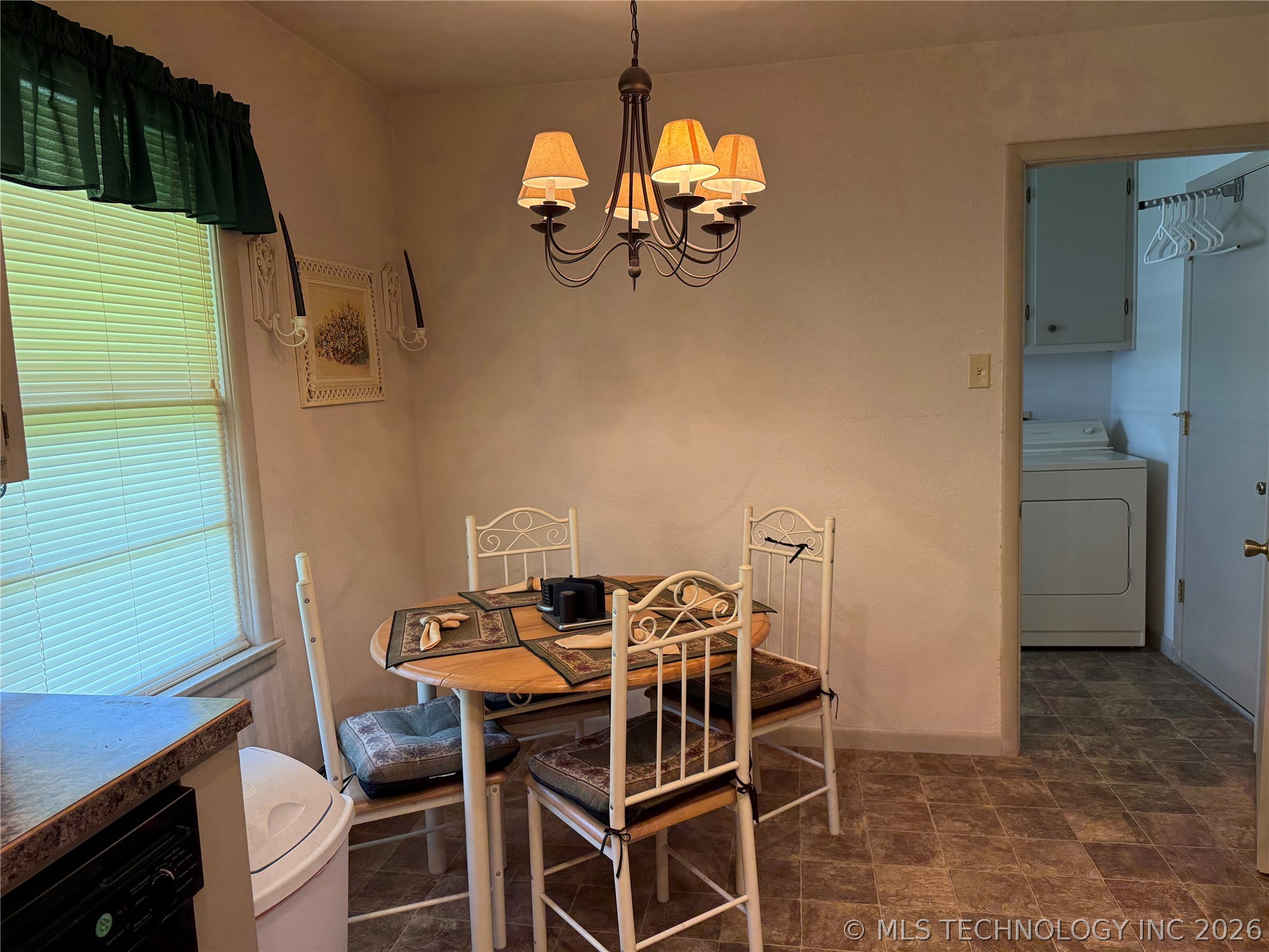 129 S Camden Street Property Photo 2