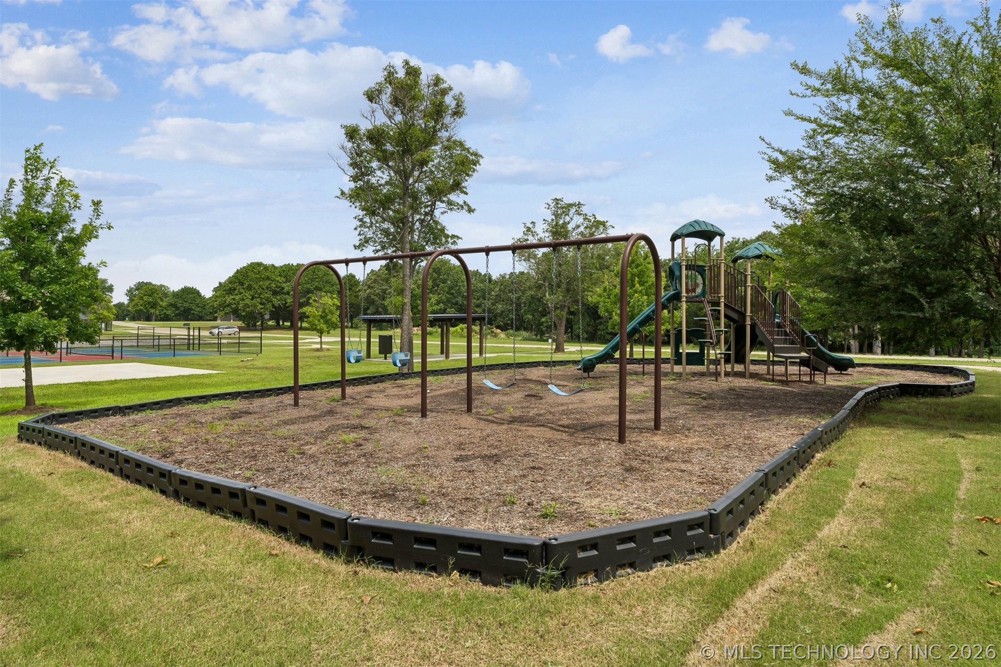 81 Patriot Pointe Property Photo 13