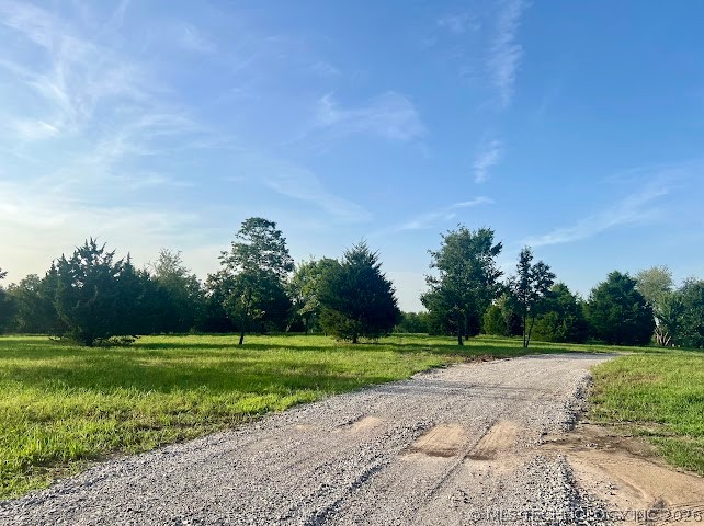W Gilcrease Expressway Property Photo 8