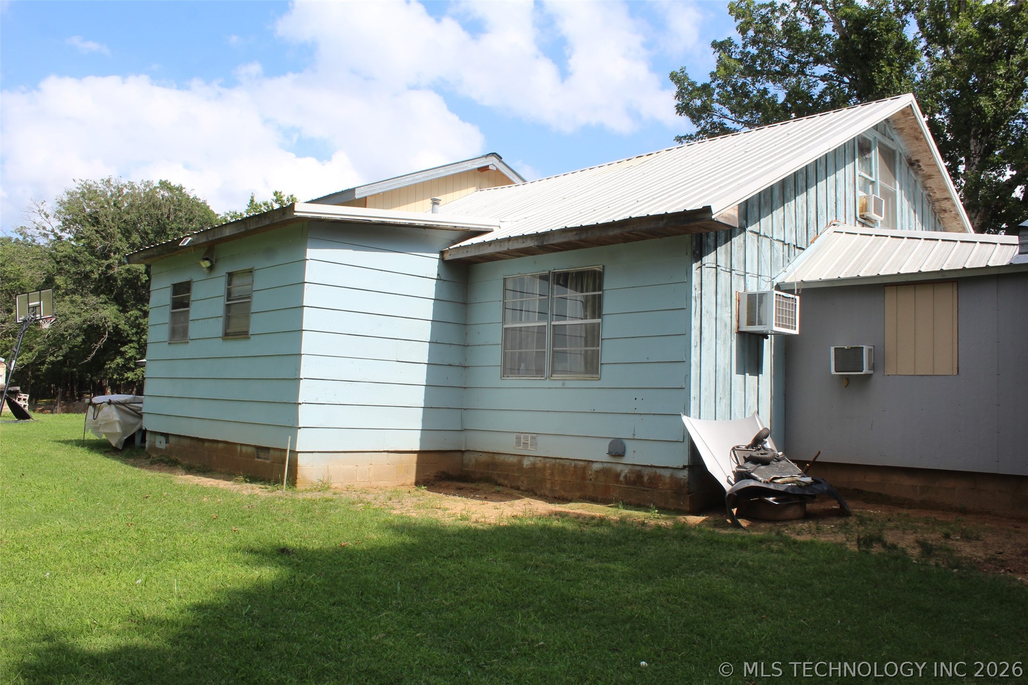 99696 N N3750 Road Property Photo 47