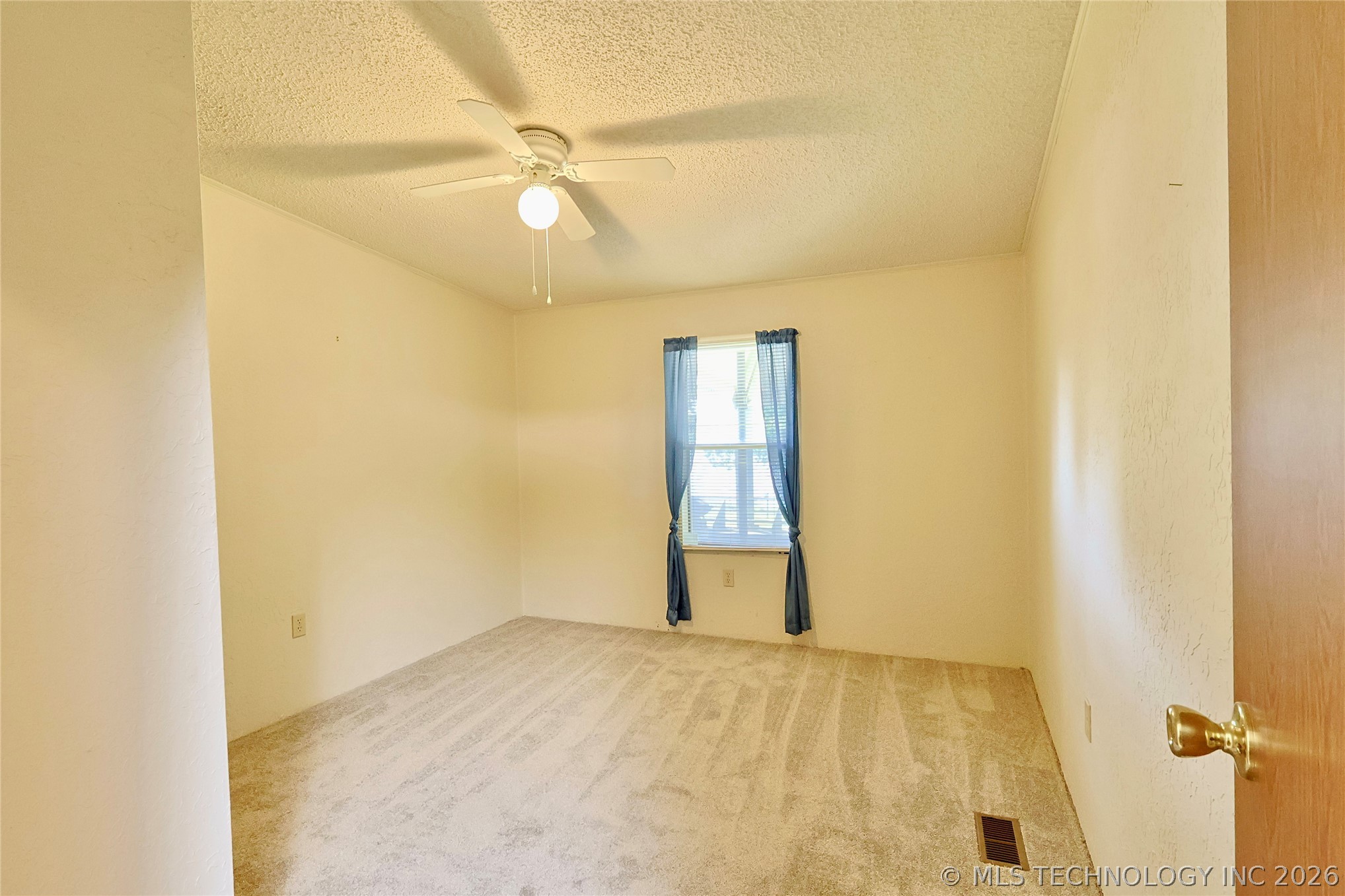 117791 S 4209 Property Photo 18